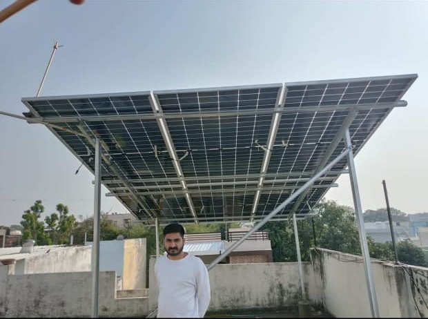 Urban Home Rooftop Solar Array