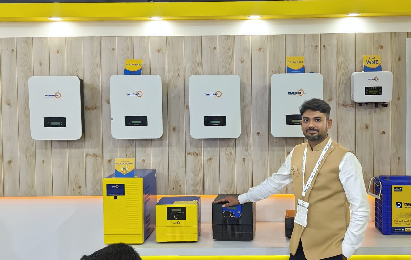 Advanced Hybrid Solar Inverter & Battery Storage Bank